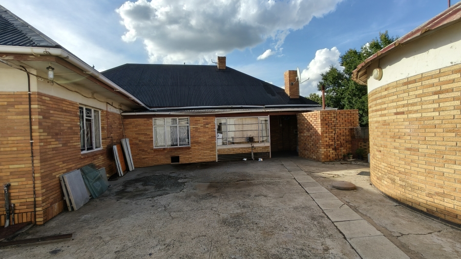 4 Bedroom Property for Sale in Ventersburg Free State